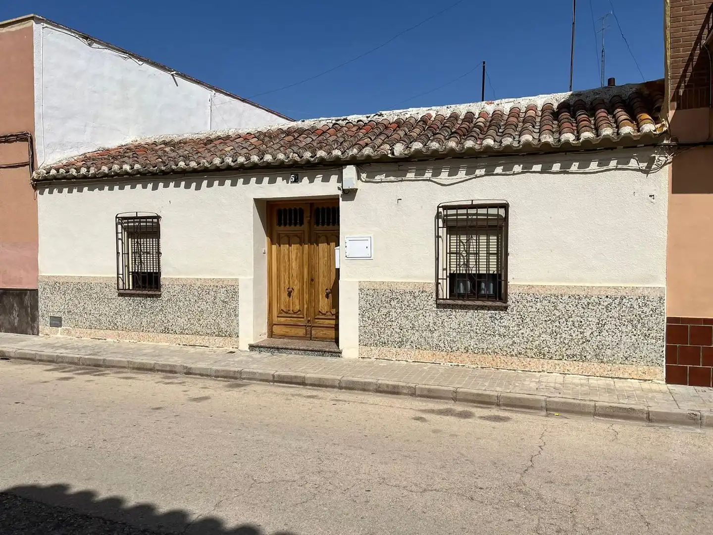 Adossat en venda a Calle Espoz y Mina