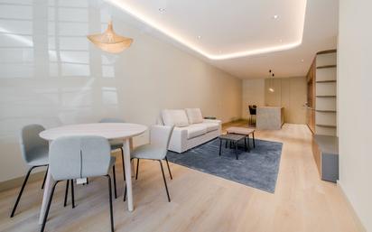 Sala d'estar de Pis en venda en Getafe amb Calefacció i Moblat