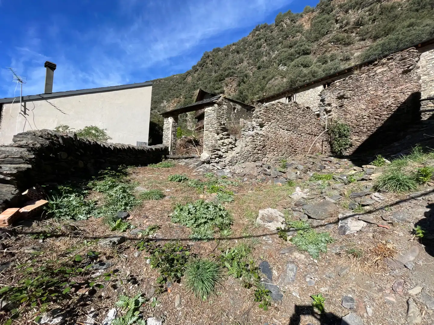 Vista exterior de Residencial en venda en Alins, Lleida