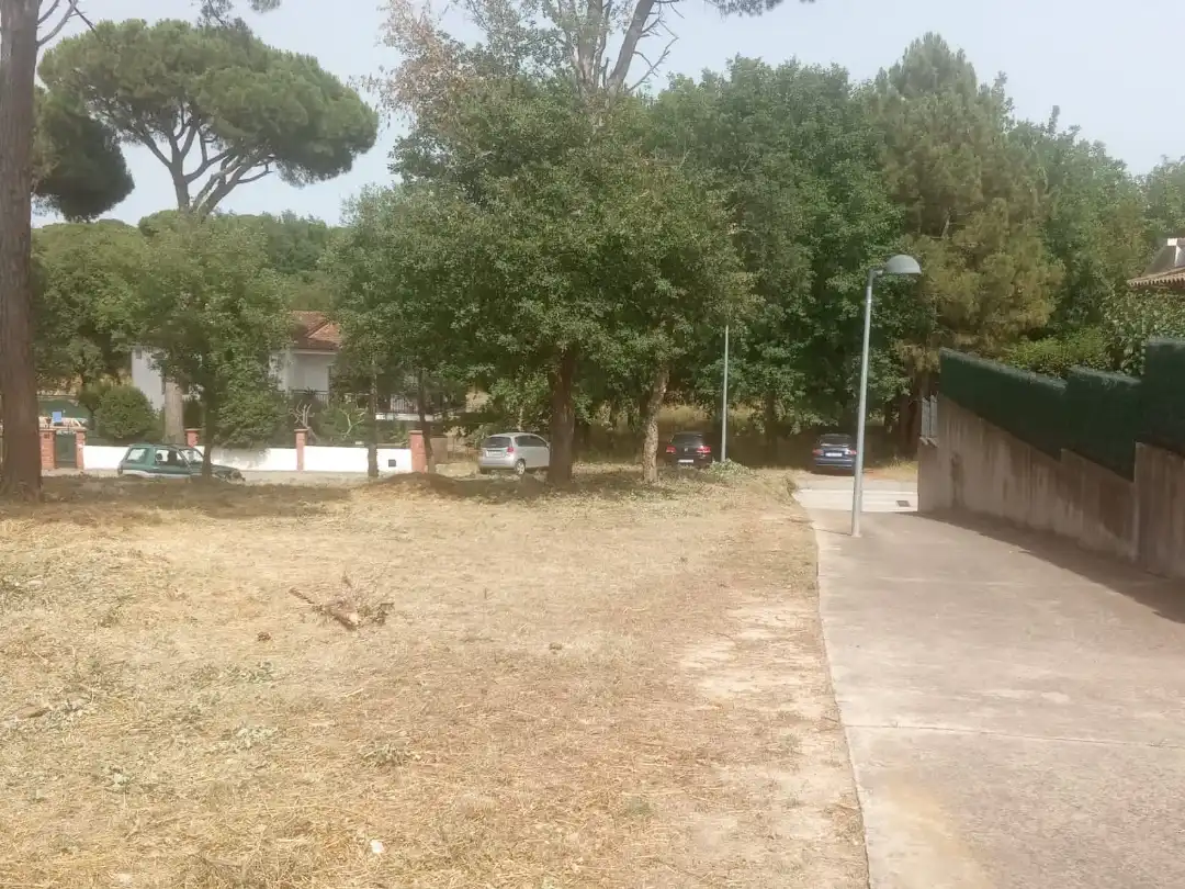 Residential land for sale in Salvador Dalí 25, imagen 2