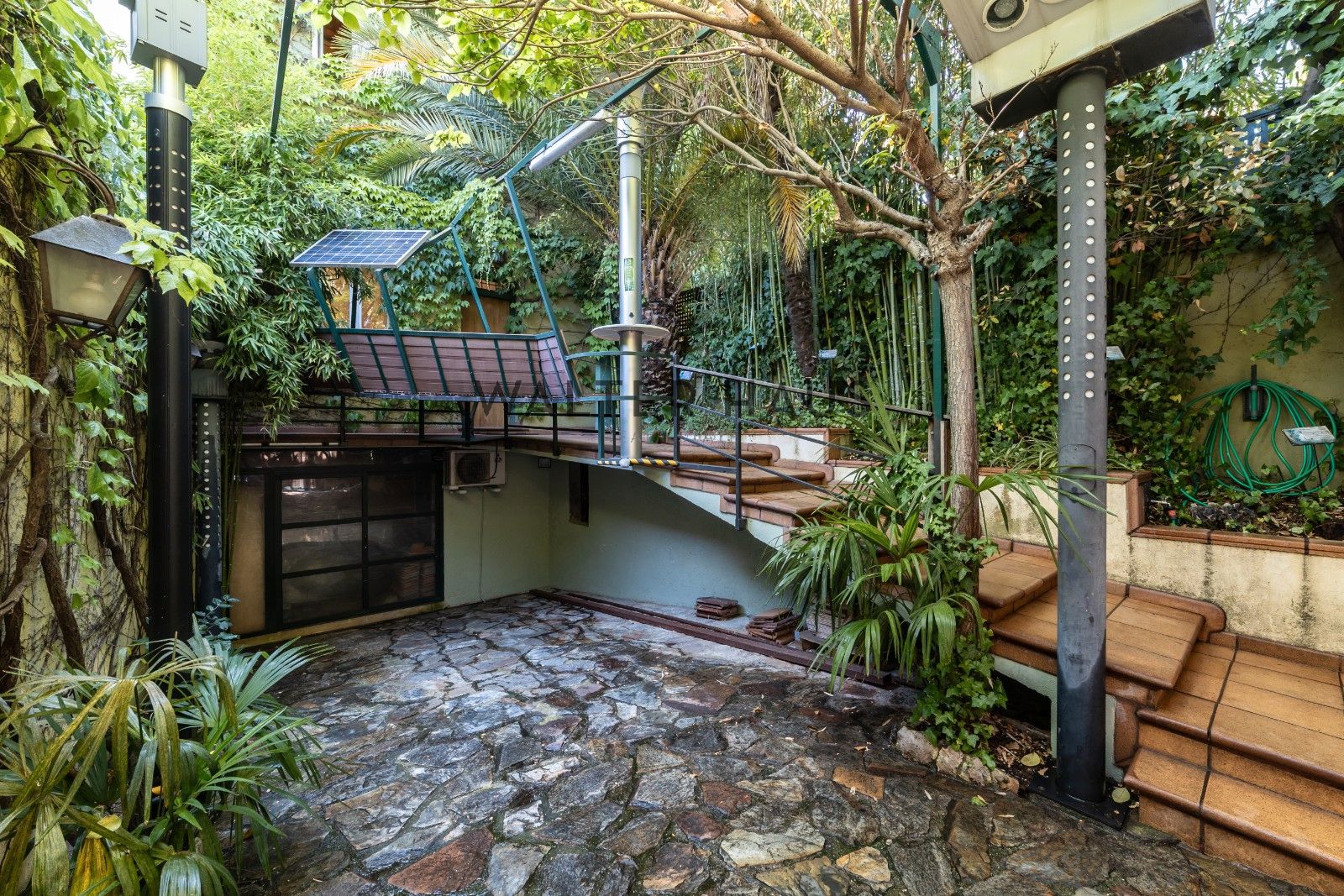 Garden of House or chalet for sale in  Madrid Capital  with Air Conditioner, Heating and Private garden