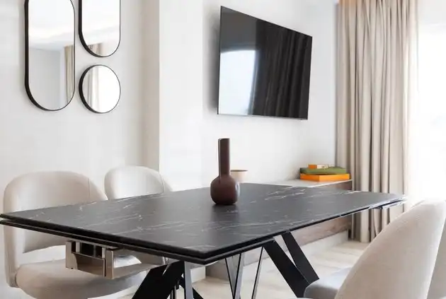 Comedor de Ático en venta en Marbella con Aire acondicionado, Calefacción y Jardín privado