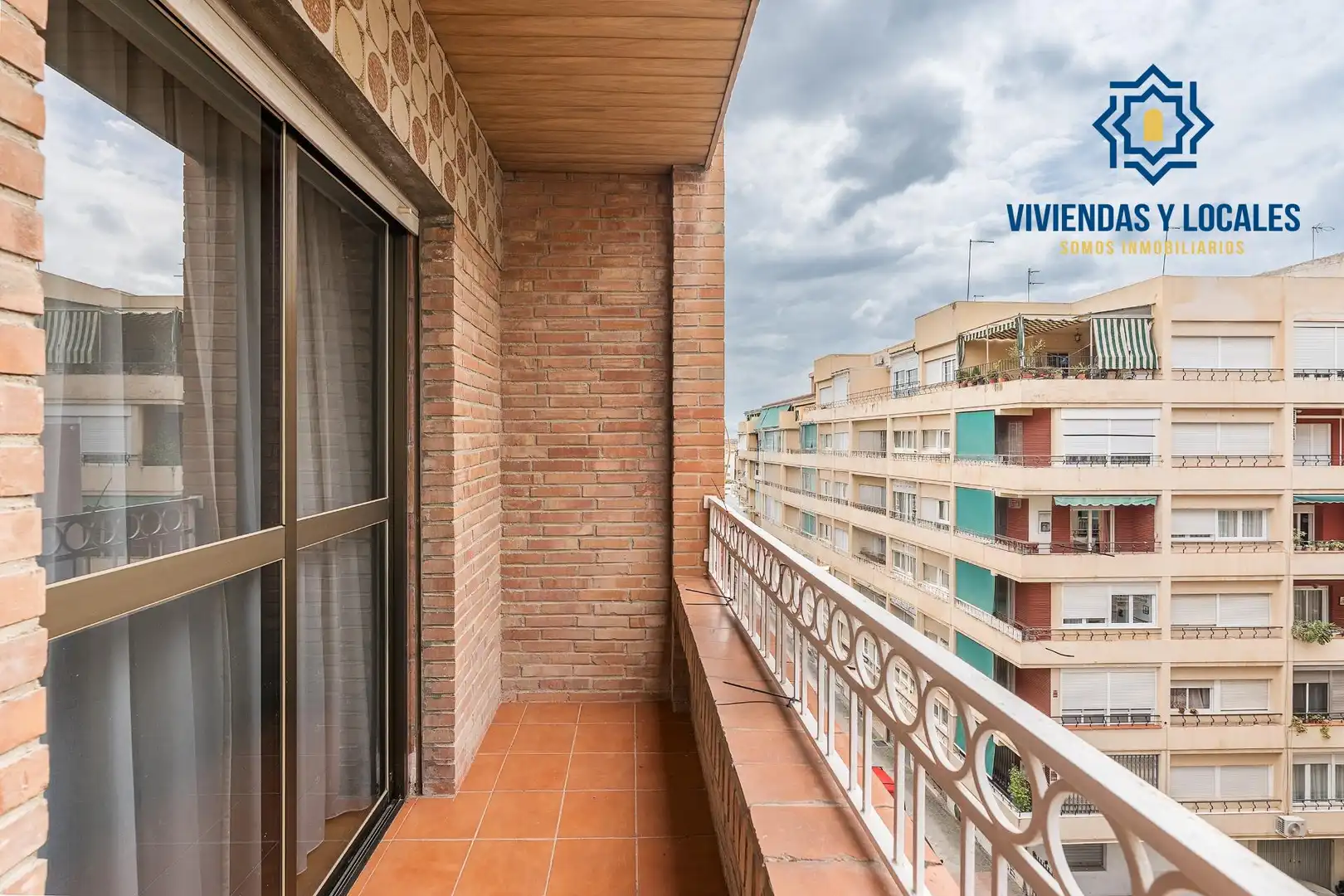 Terraza de Piso en venta en Granada