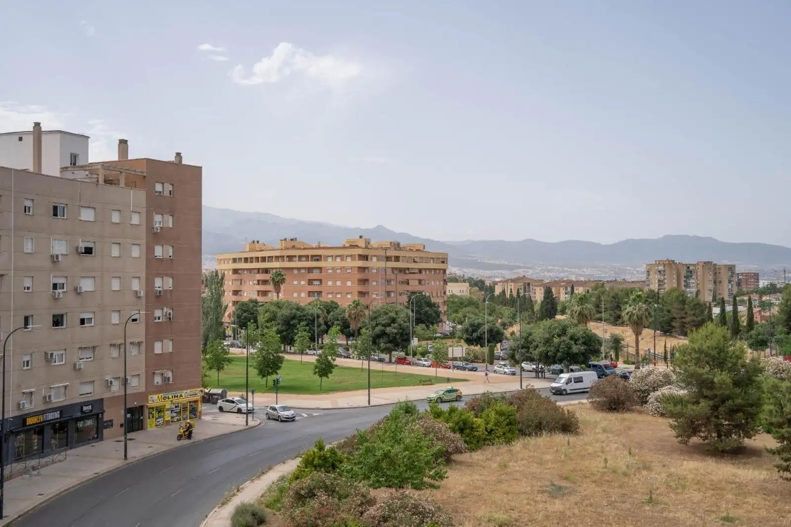 Vista exterior de Pis en venda en Granada amb Aire condicionat, Traster i Moblat