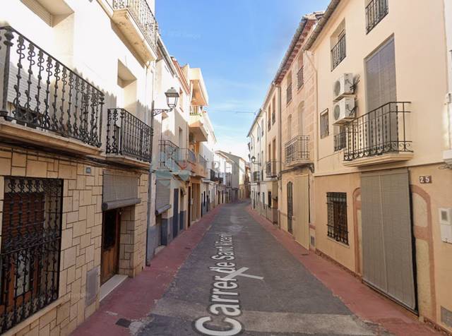 Piso en Venta en C/ Sant Vicent N en Atzeneta d'Albaida