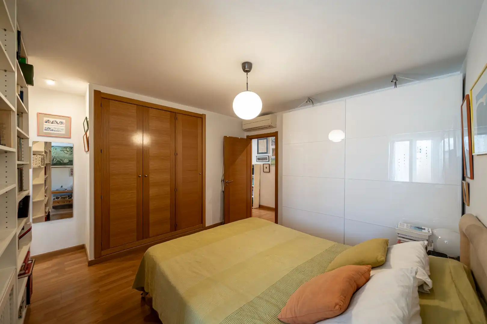 Penthouse with lift for sale in Calle de Guzmán el Bueno 38, imagen 26