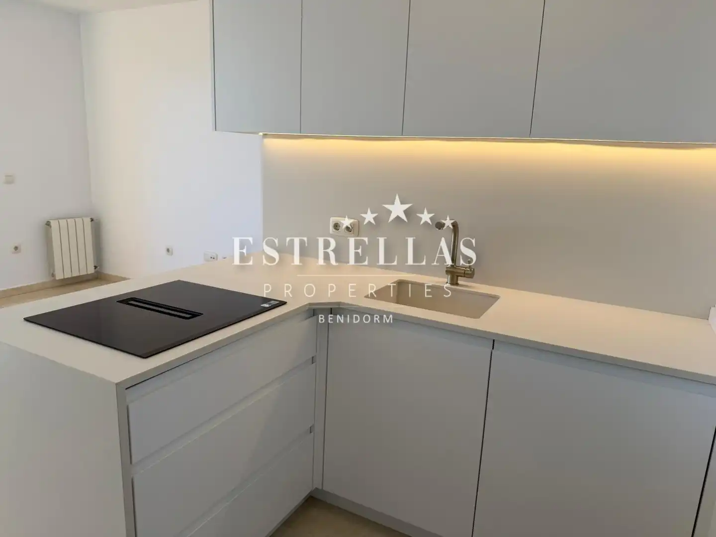Mini appartamento con piscina in vendita a Golf Bahía, imagen 8