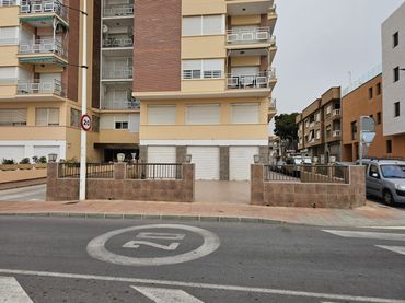 Gewerbefläche zum Verkauf in Calle Campoamor