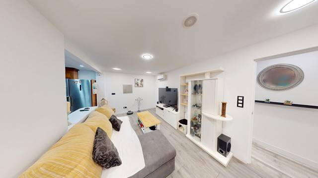 Piso en Venta en Calle Cánovas del Castillo en Carolinas Altas