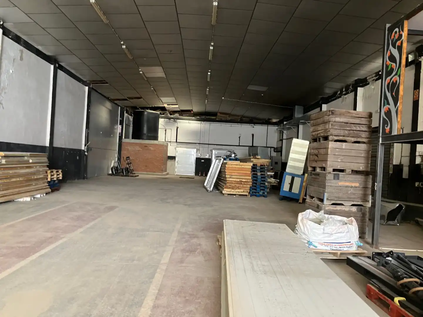 Industrial building to rent in Calle de la Hermana Andresa, imagen 4