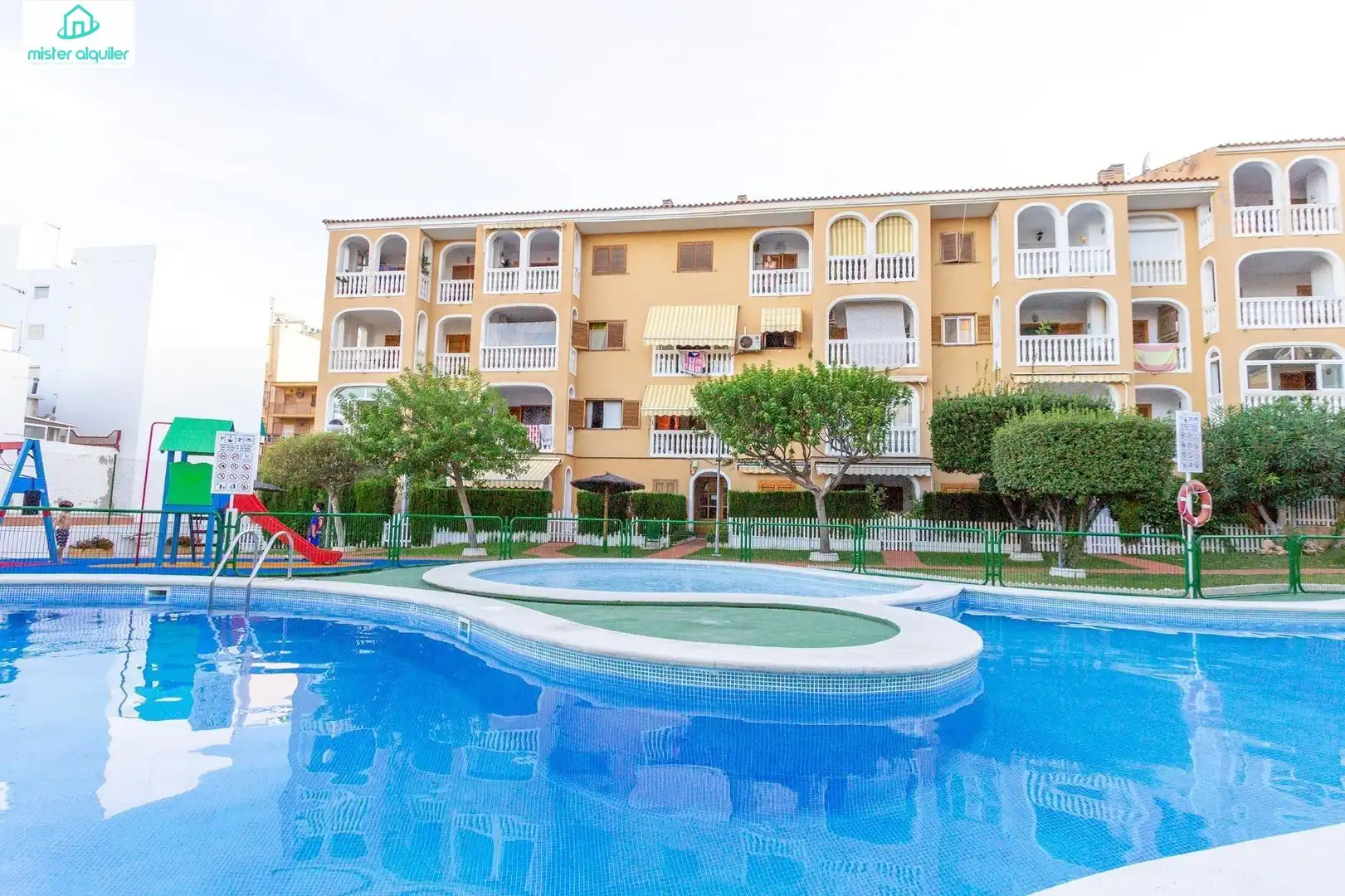 Apartamento con piscina en alquiler en Calle RUPERTO CHAPI 4, imagen 26
