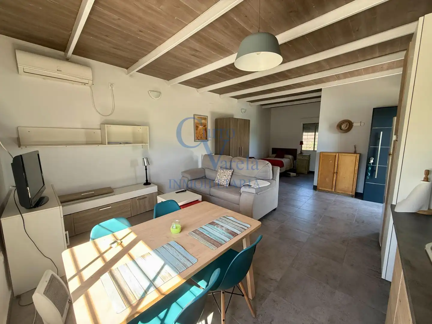 Living room of Country homes for sale in Dos Hermanas  with Air Conditioner, Heating and Private garden