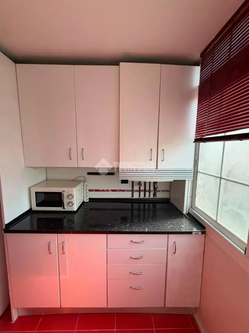Kitchen of Flat for rent in Getafe  with Air Conditioner and Heating