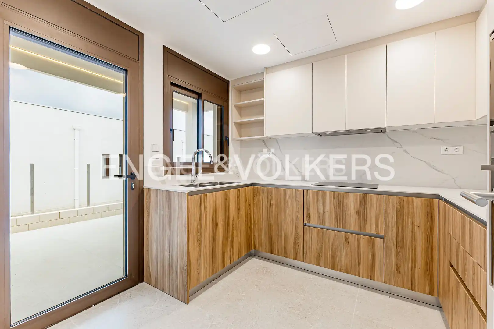 Cocina de Casa o chalet en venta en El Vendrell con Aire acondicionado, Calefacción y Jardín privado