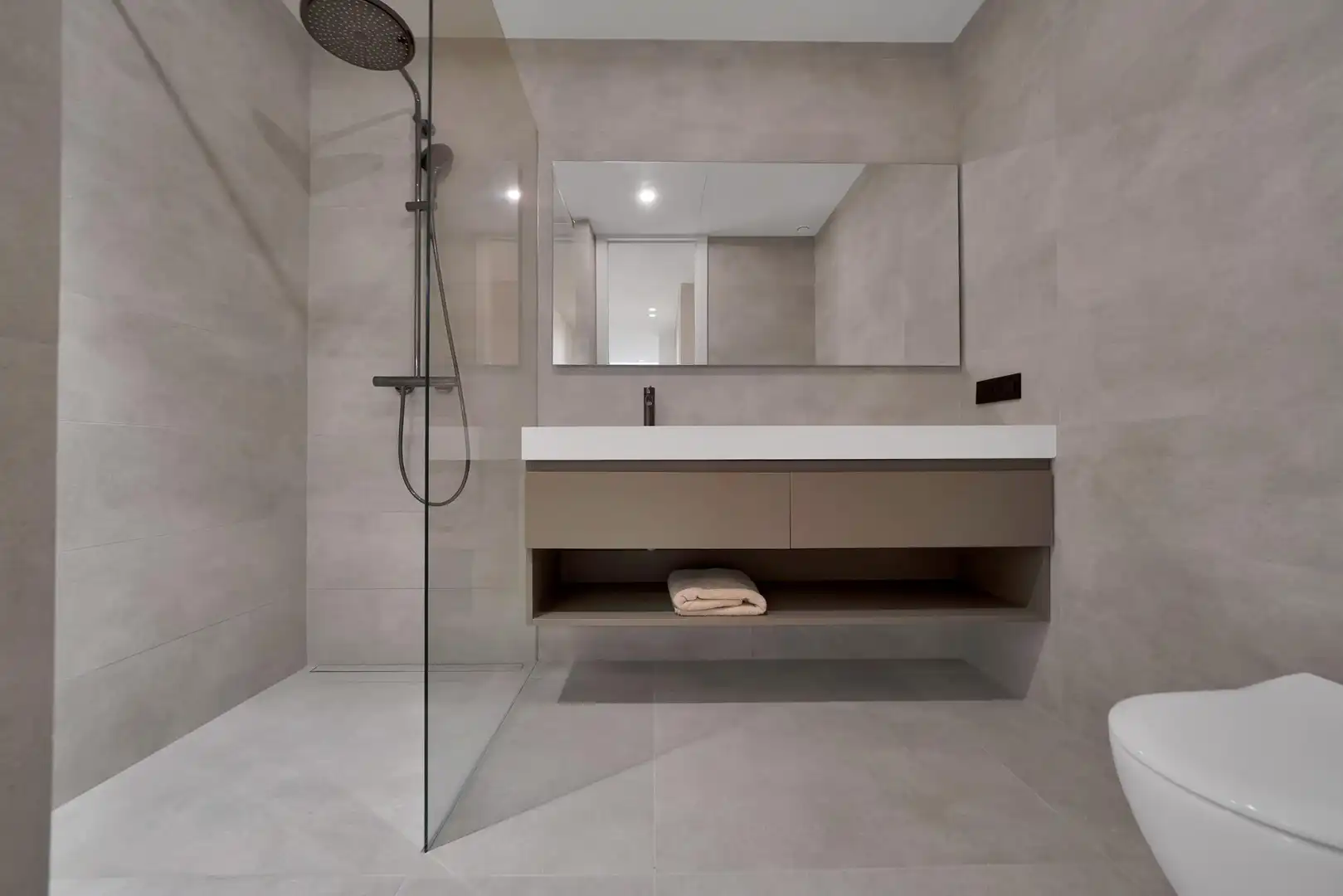 Baño de Casa o chalet en venta en Marbella con Aire acondicionado, Calefacción y Jardín privado