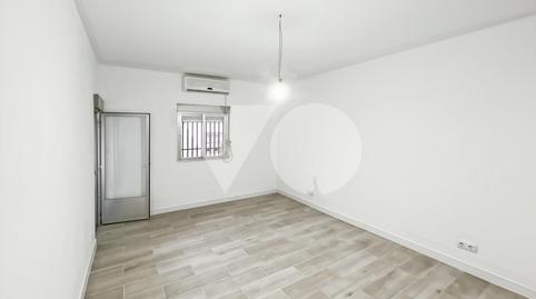 Photo 2 of Planta baja for sale in Fuente del Camposanto, Torres de la Alameda, Madrid