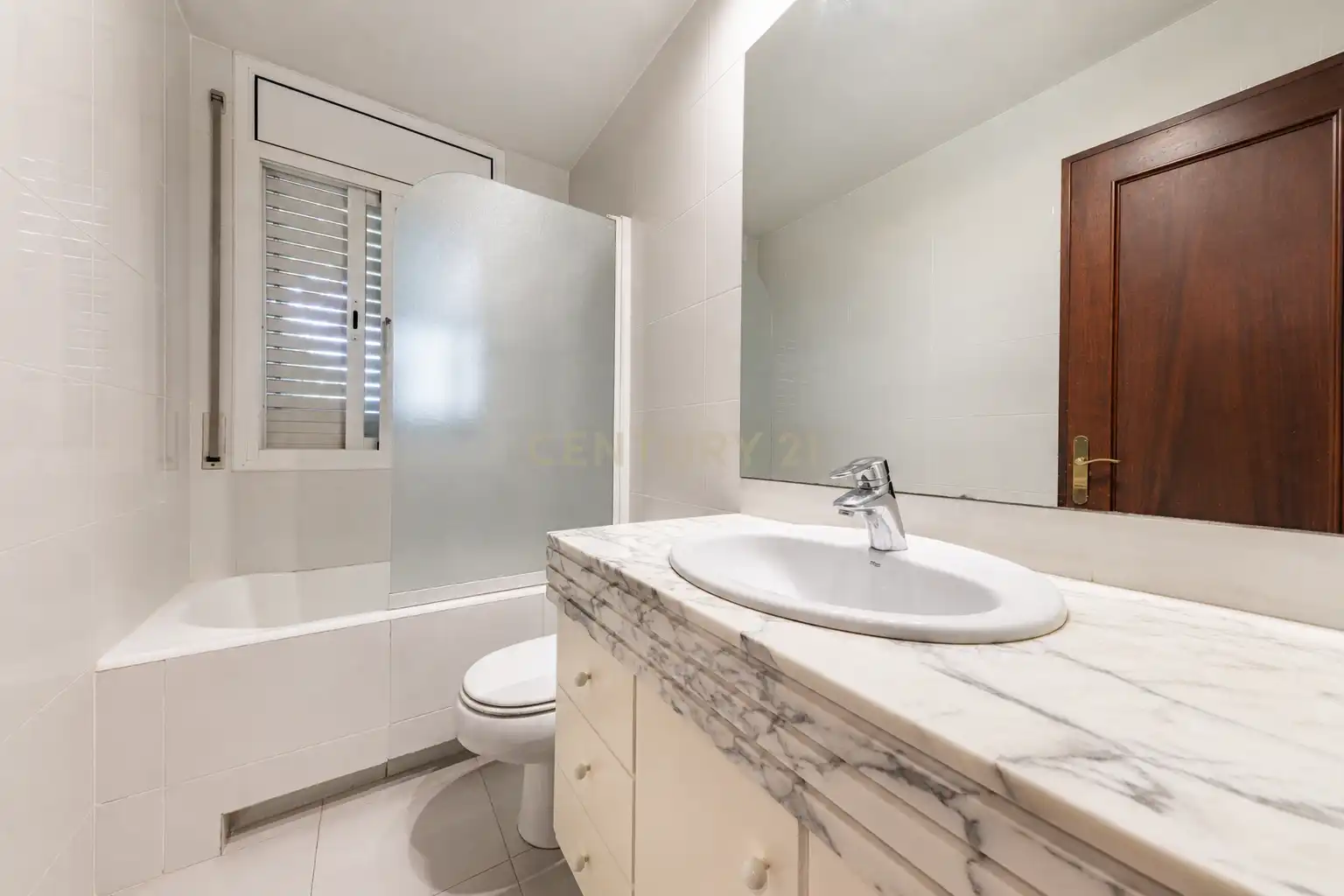 Casa o xalet en venda a Carrer de Mèxic, Sant Cugat del Vallès, Spain, -1, Arxiu