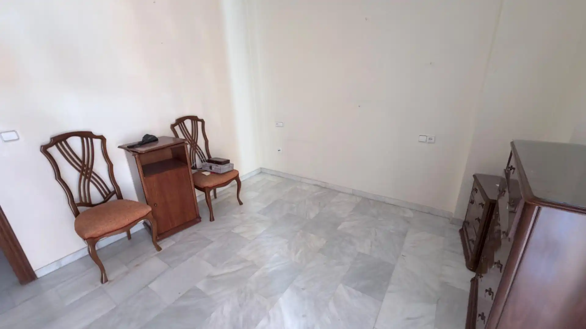 Piso en venta en Huelva con Amueblado