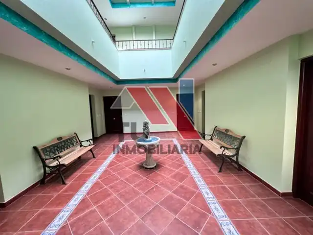 Piso en venta en El Carpio de Tajo con Calefacción, Parquet y Balcón