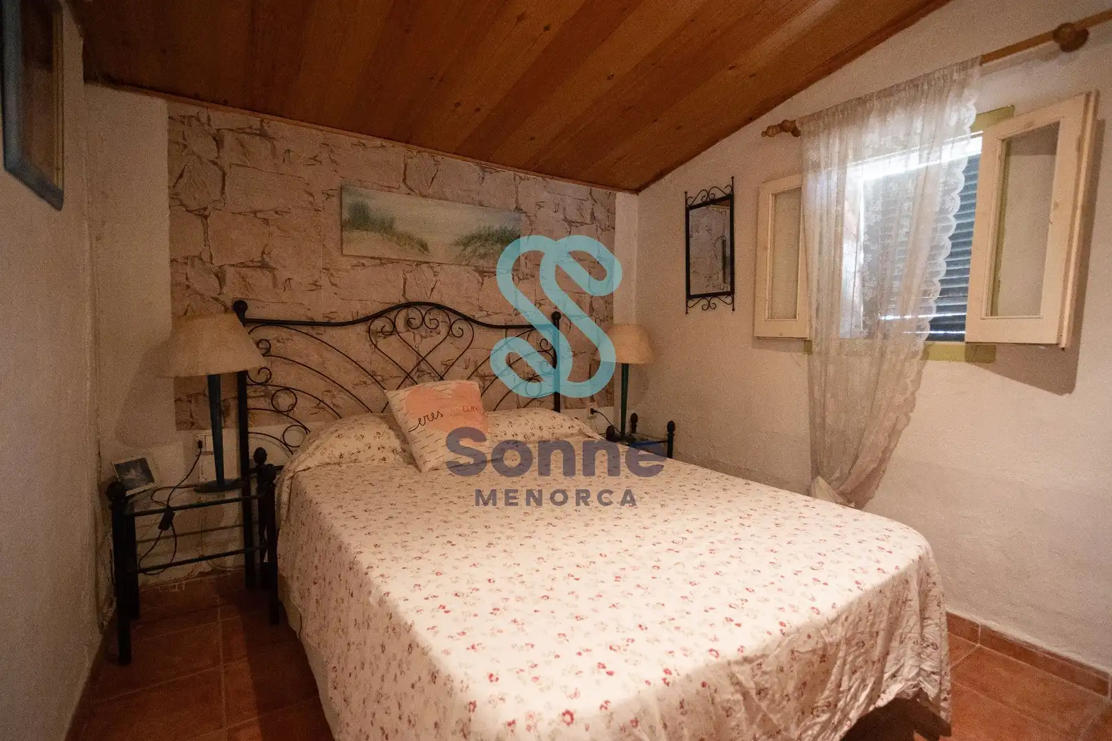 Dormitori de Casa o xalet en venda en Ferreries amb Jardí privat, Terrassa i Piscina