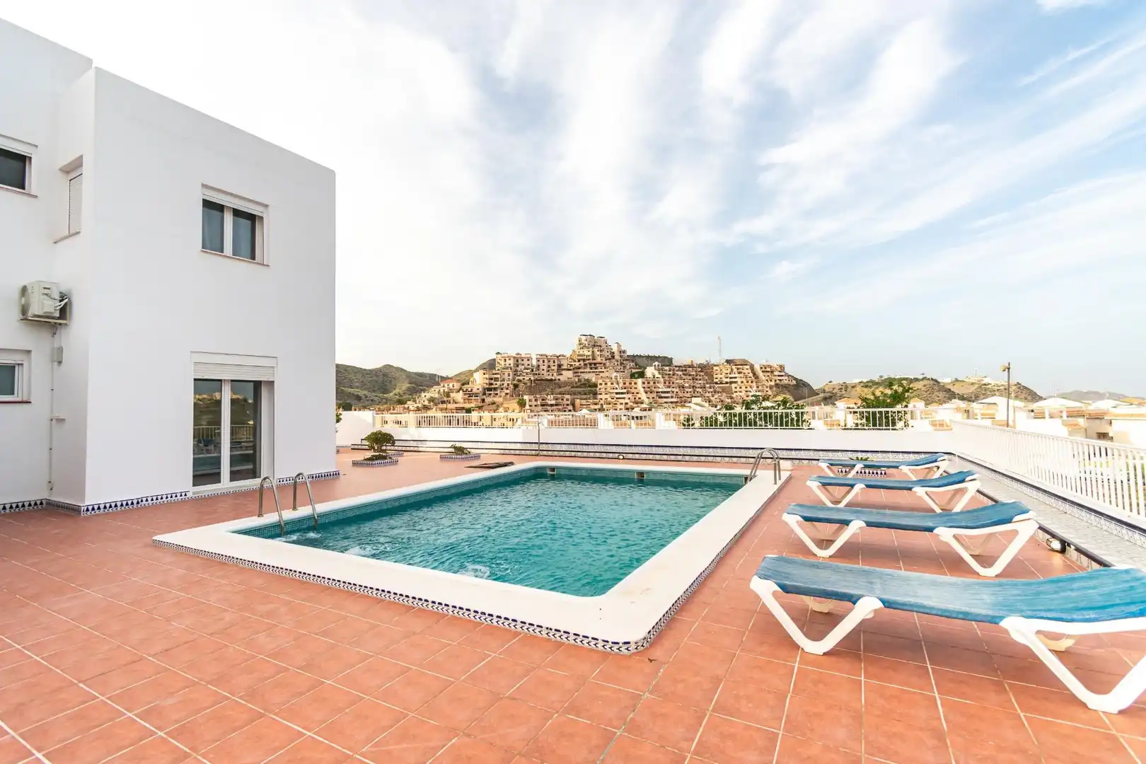 Piscina de Casa o xalet en venda en Águilas amb Aire condicionat, Jardí privat i Terrassa