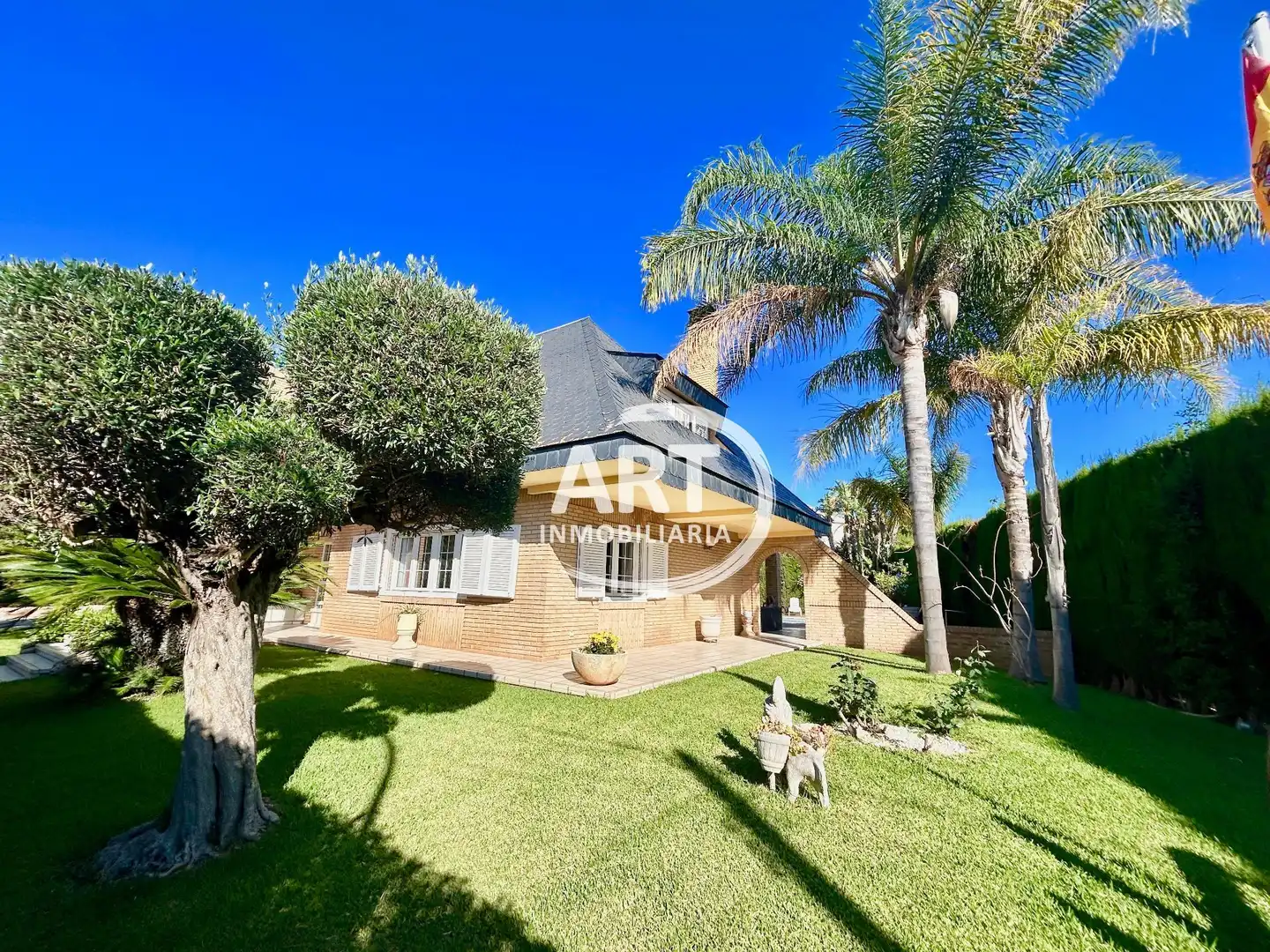 Garden of Houses for sale in L'Eliana  with Air Conditioner, Heating and Private garden