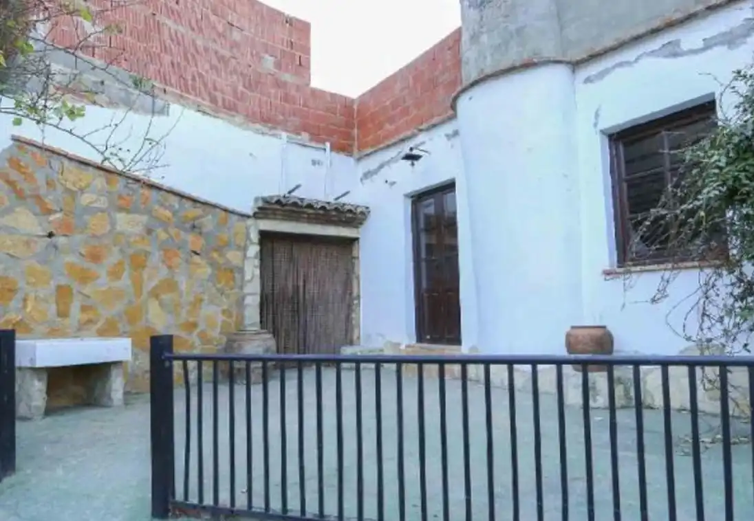 Vista exterior de Casa o xalet en venda en Sot de Chera