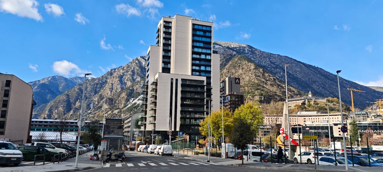 Garage to rent in Les Escaldes