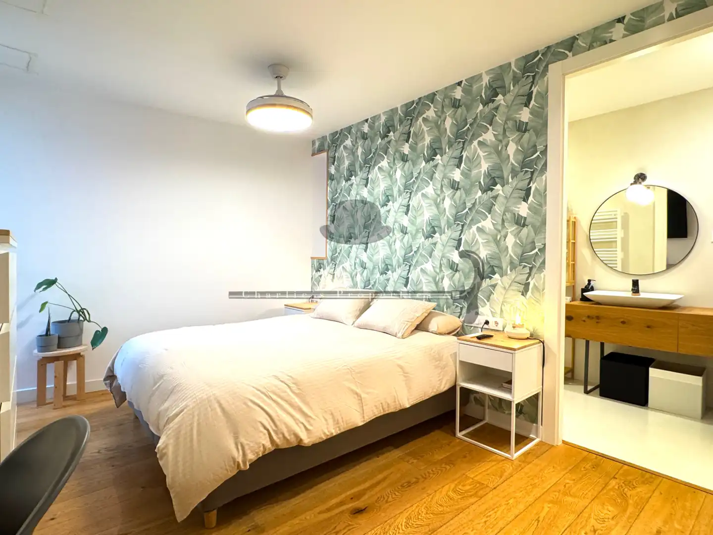 Dormitori de Apartament en venda en Barcelona amb Aire condicionat, Calefacció i Parquet