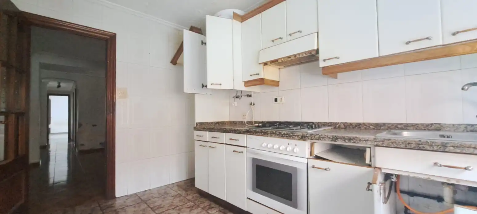 Cuina de Pis en venda en Gijón  amb Calefacció i Terrassa