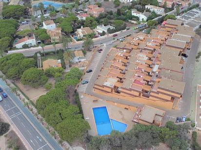 Exterior view of Single-family semi-detached for sale in La Manga del Mar Menor  with Air Conditioner and Terrace