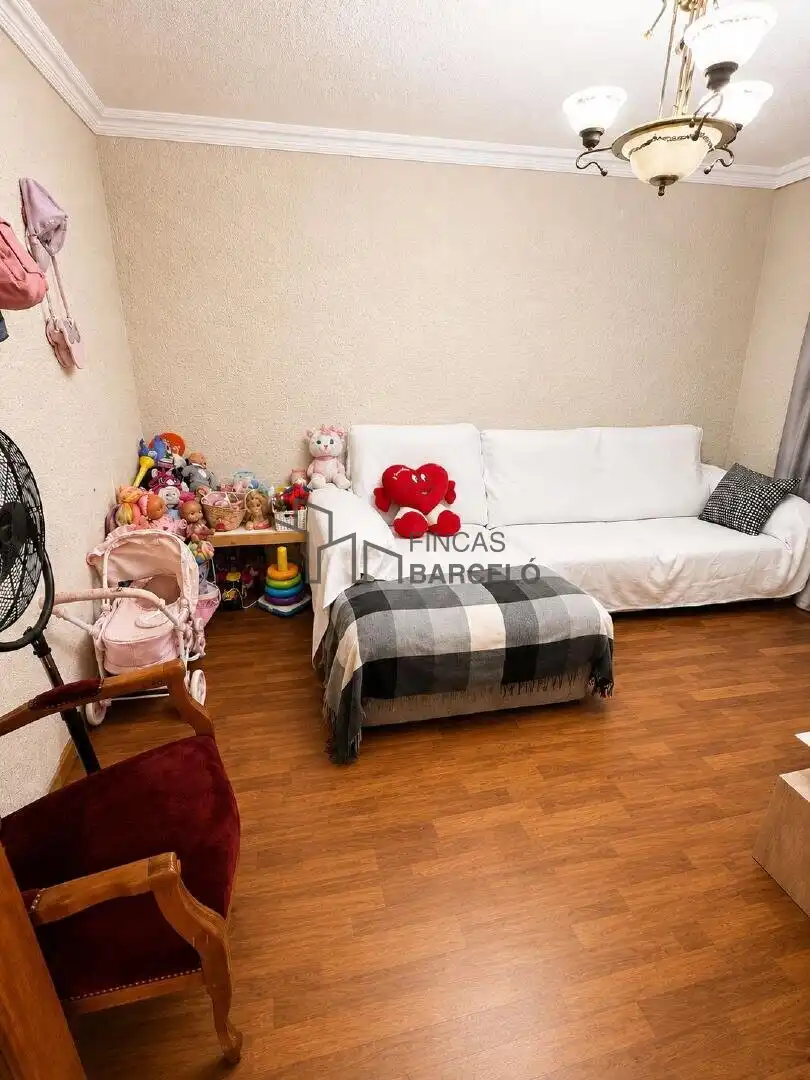 Sala d'estar de Casa o xalet en venda en Cadrete