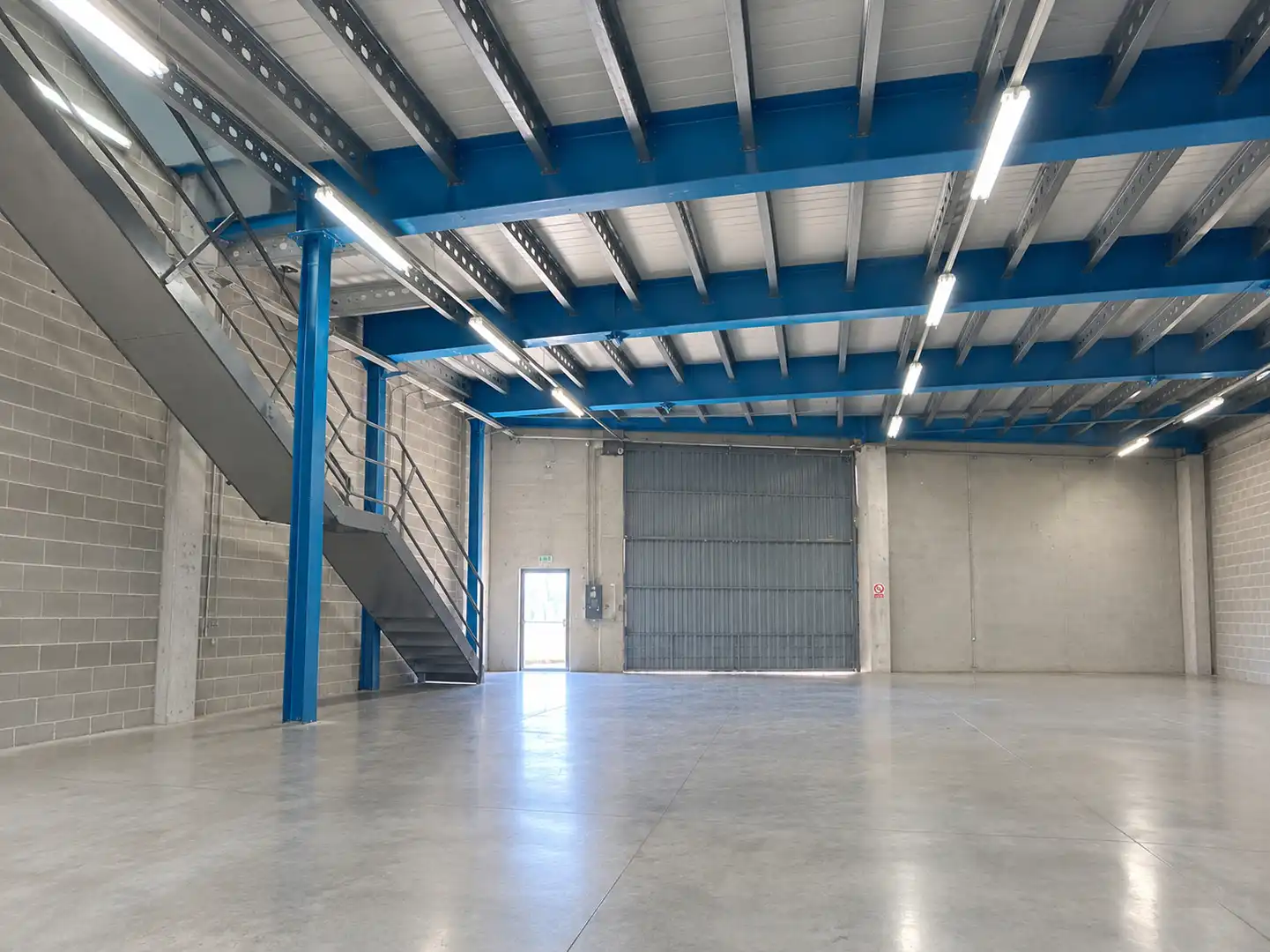 Nave industrial en venta en Llinars del Vallès, imagen 2