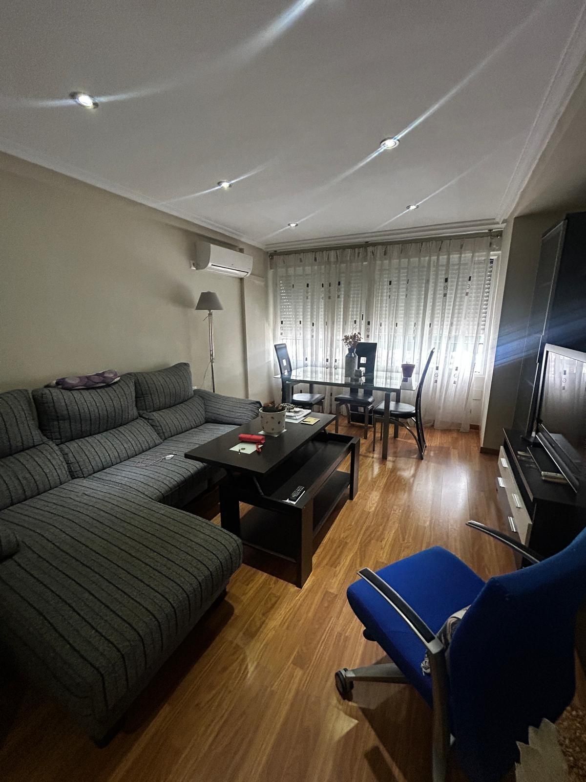 Sala d'estar de Pis en venda en  Córdoba Capital amb Aire condicionat