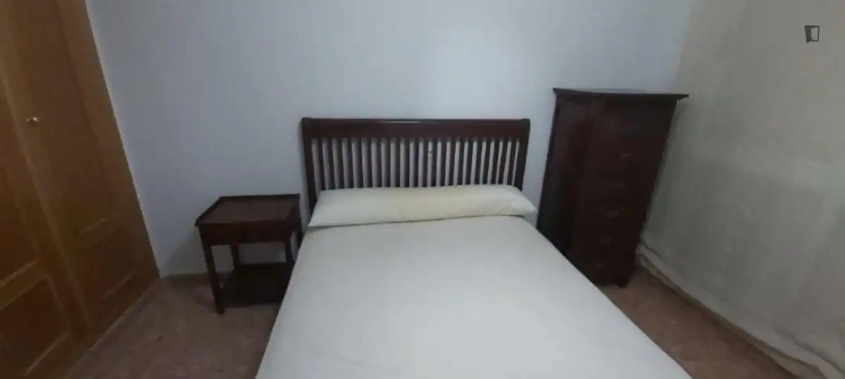 Dormitori de Apartament per a compartir en Castellón de la Plana / Castelló de la Plana amb Aire condicionat, Moblat i Forn