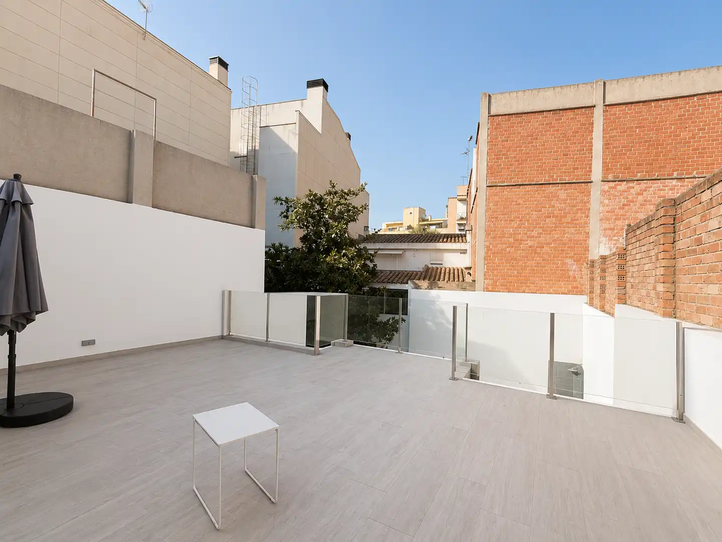 Adosado con piscina en venta en Eixample - Horta Capallera, imagen 29