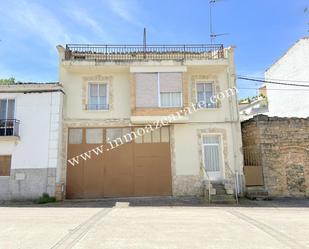 Vista exterior de Casa o xalet en venda en Oteiza amb Calefacció