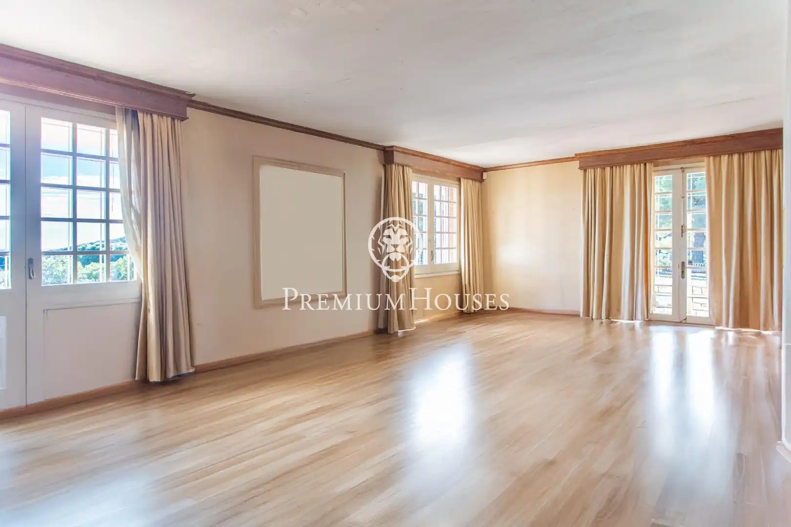 Wohnzimmer von Haus oder Chalet zum Verkauf in Argentona mit Parkett