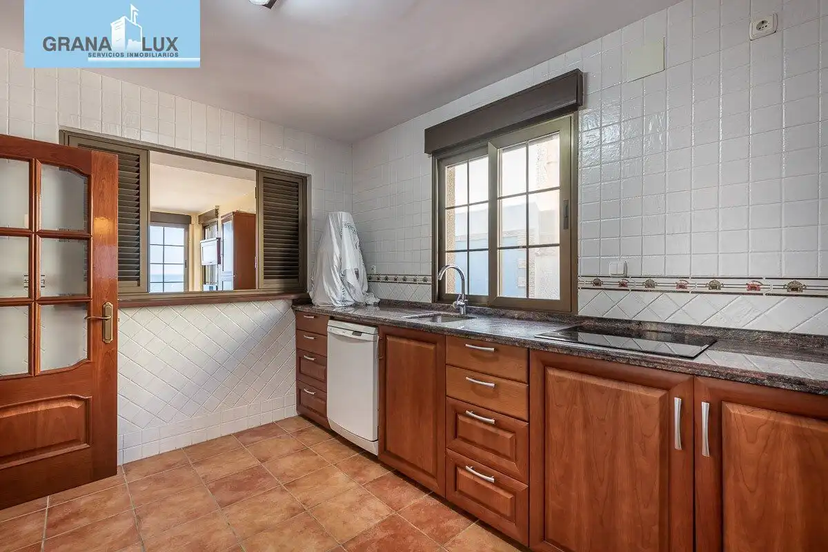 Houses for sale in Calle Miramar, Aguamarga