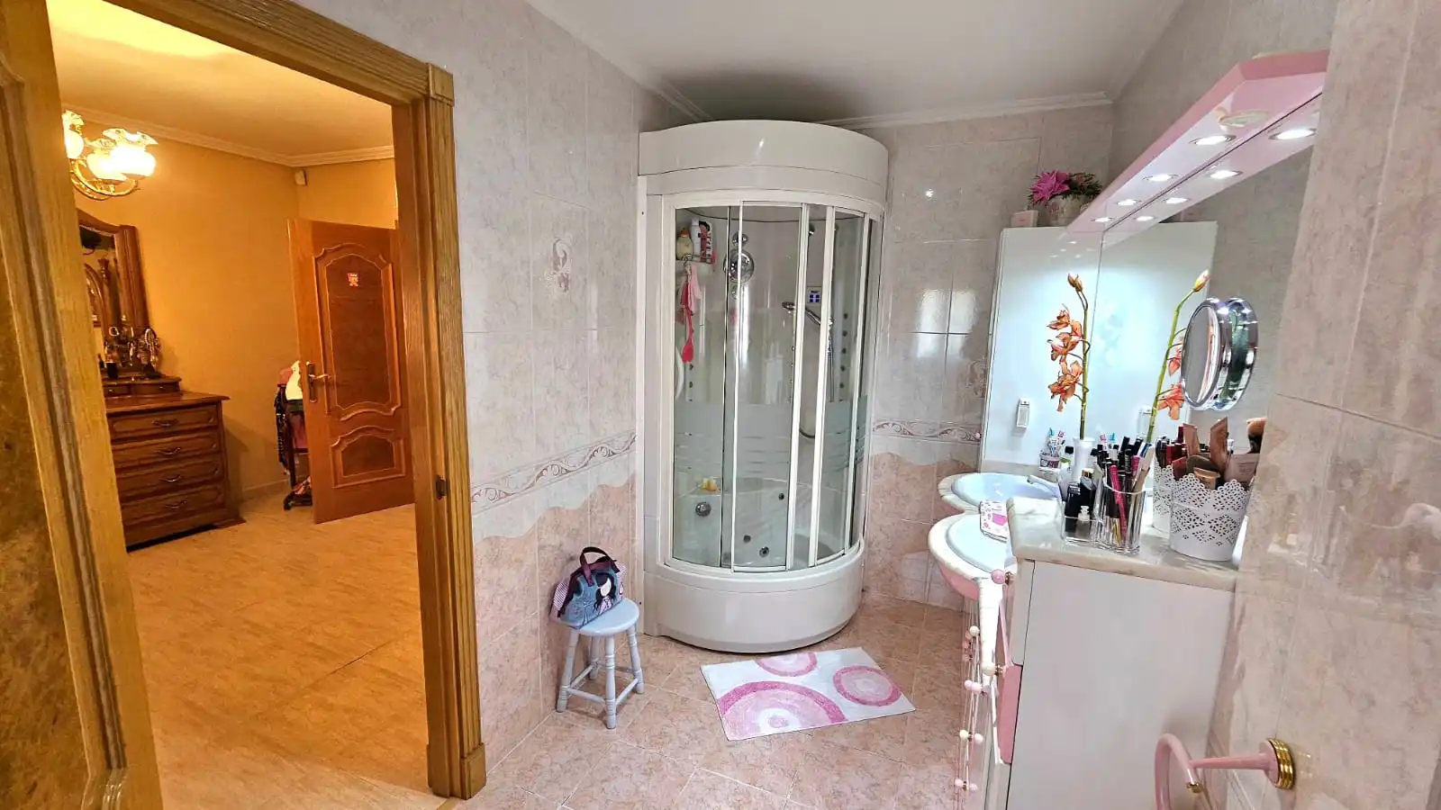 Baño de Casa adosada en venta en Torrejón de la Calzada con Aire acondicionado, Calefacción y Jardín privado