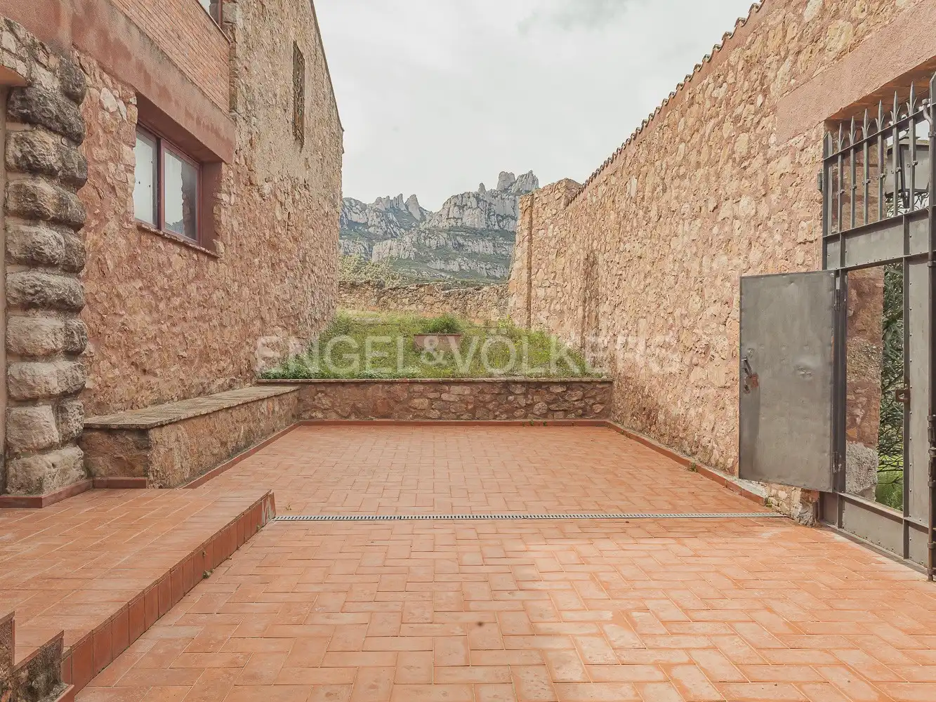 Terraza de Casa o chalet en venta en Vacarisses con Calefacción y Jardín privado
