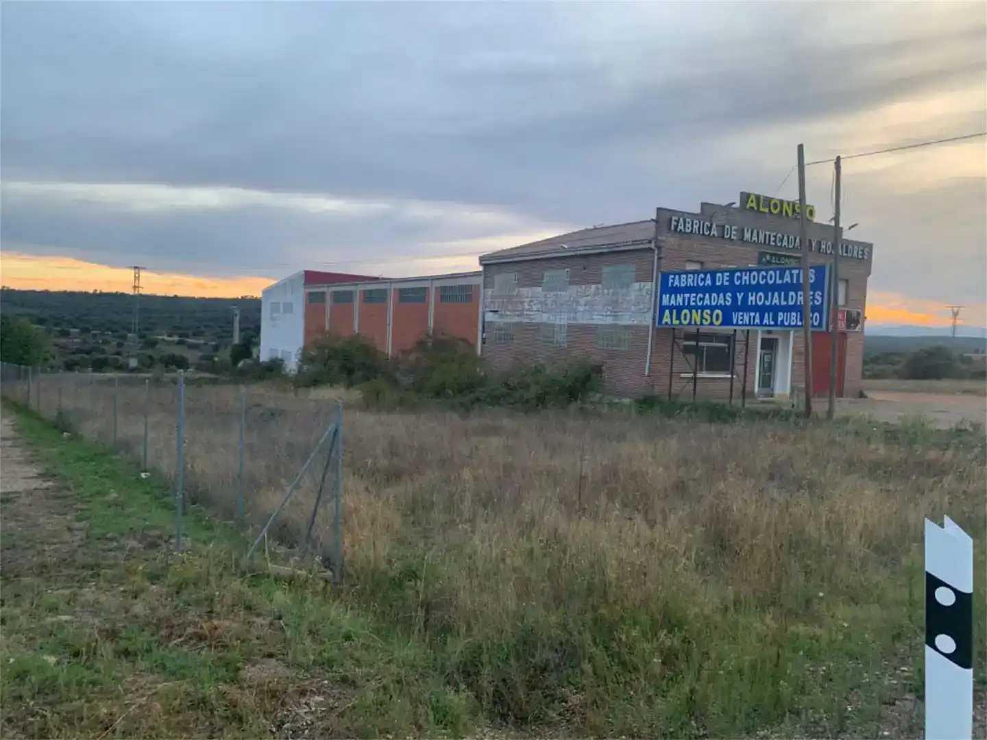 Außenansicht von Fabrik Grundstücke zum Verkauf in Brazuelo