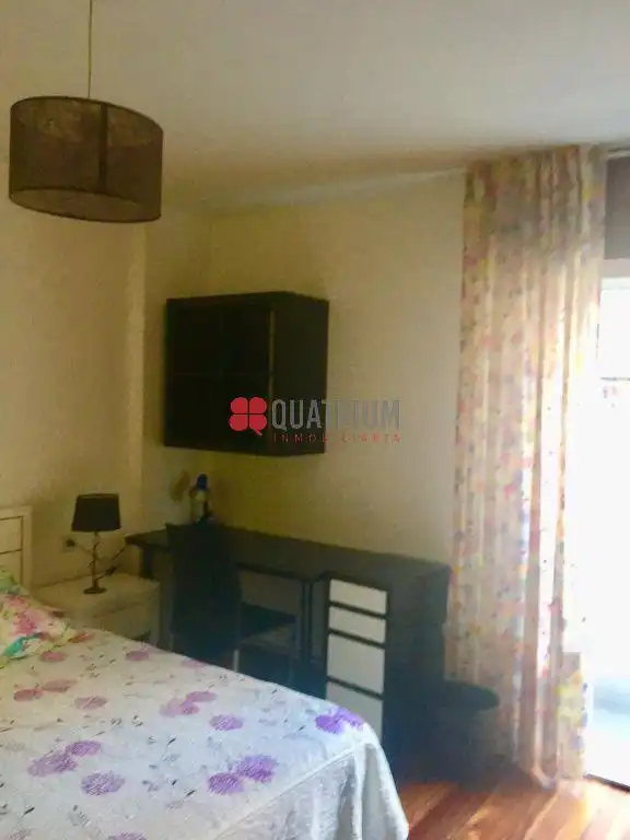 Habitación de Piso de alquiler en Santiago de Compostela  con Calefacción y Terraza