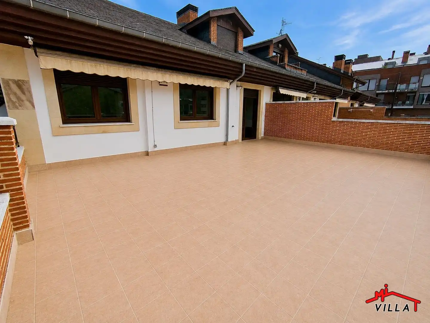 Terraza de Piso en venta en Ramales de la Victoria con Calefacción, Terraza y Trastero
