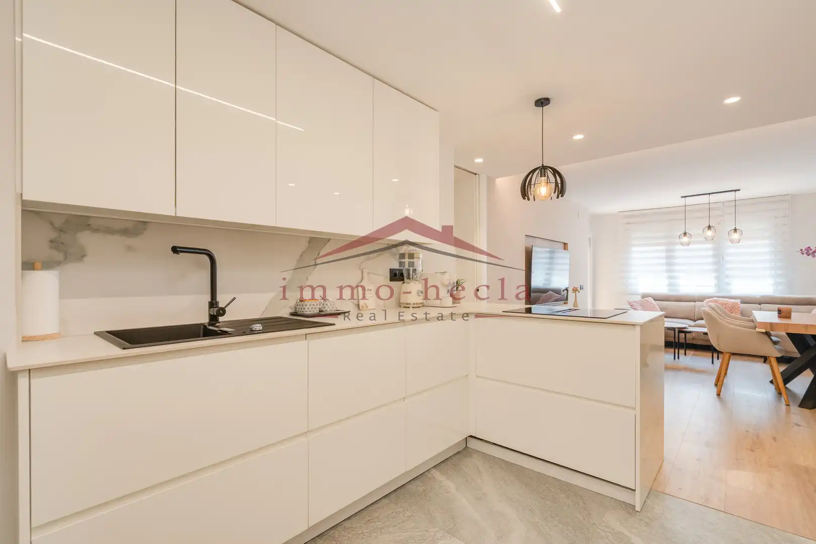 Küche von Wohnung zum Verkauf in Santa Margarida de Montbui mit Heizung und Balkon