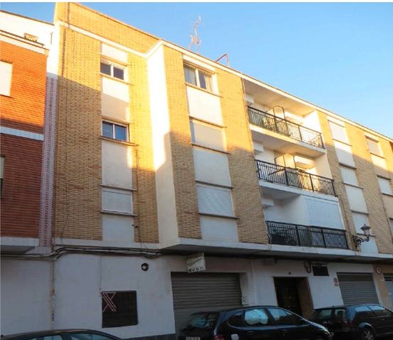 Vista exterior de Pis en venda en Rafelbuñol / Rafelbunyol amb Traster