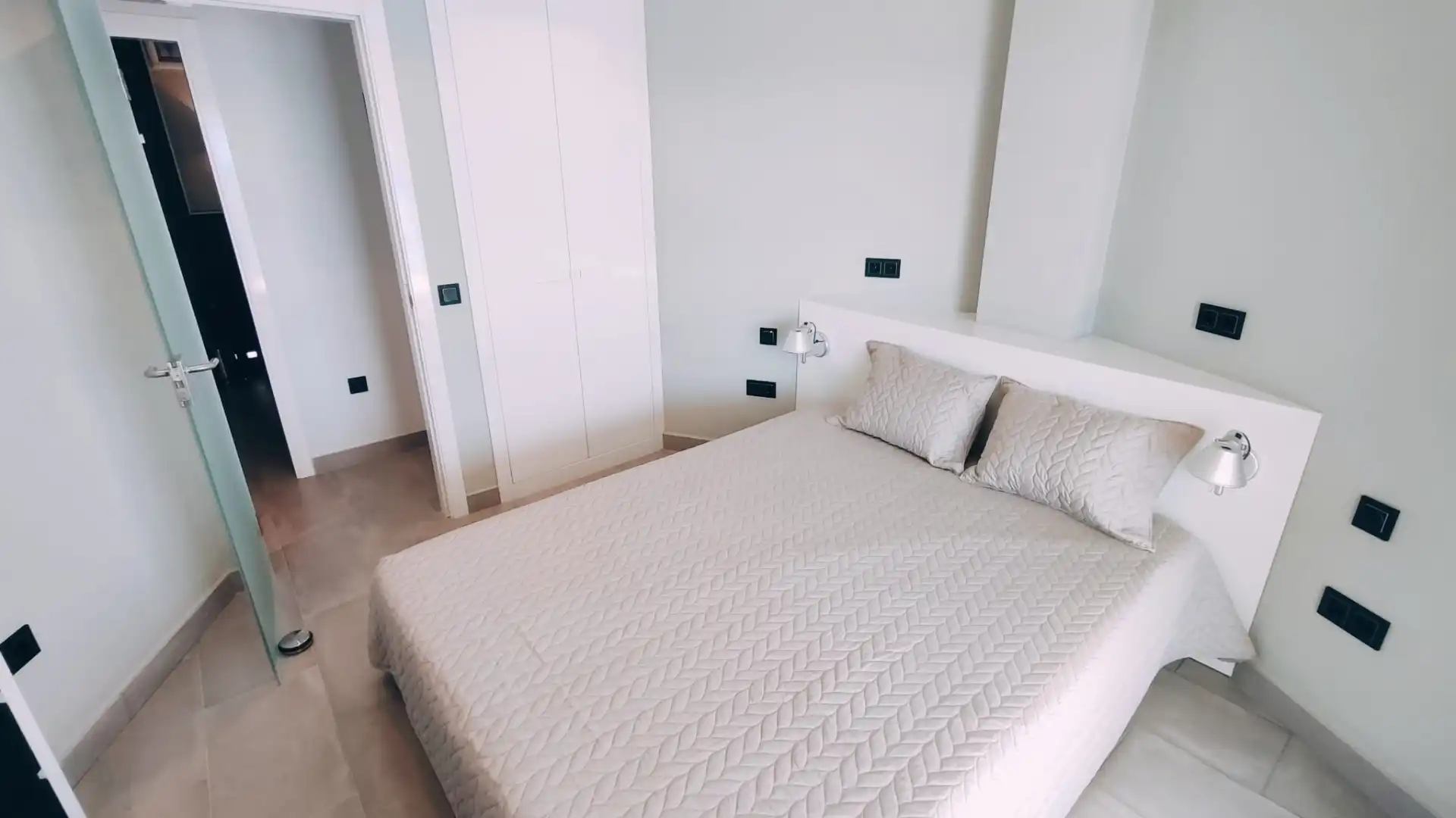 Apartament amb ascensor en venda a Paseo Marítimo Rey de España 9, imagen 42
