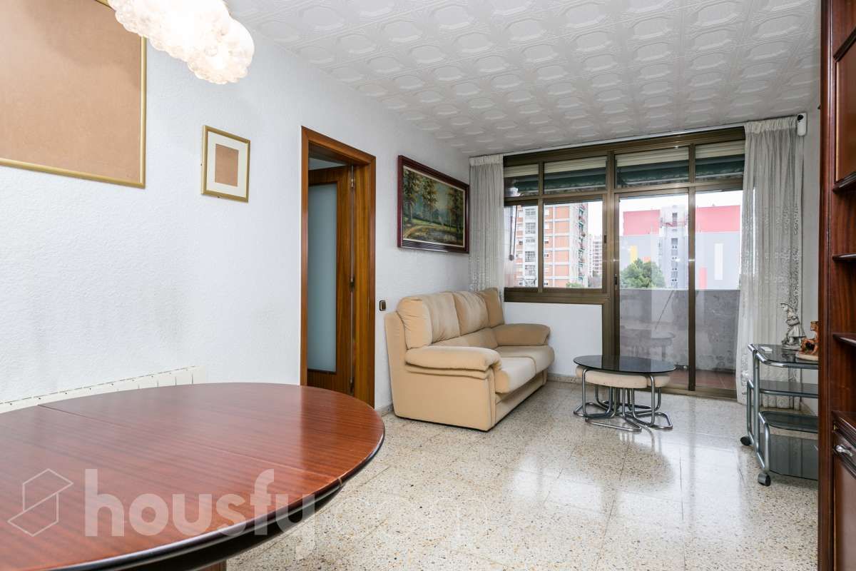 Bedroom of Flat for sale in  Barcelona Capital  with Air Conditioner, Heating and Terrace
