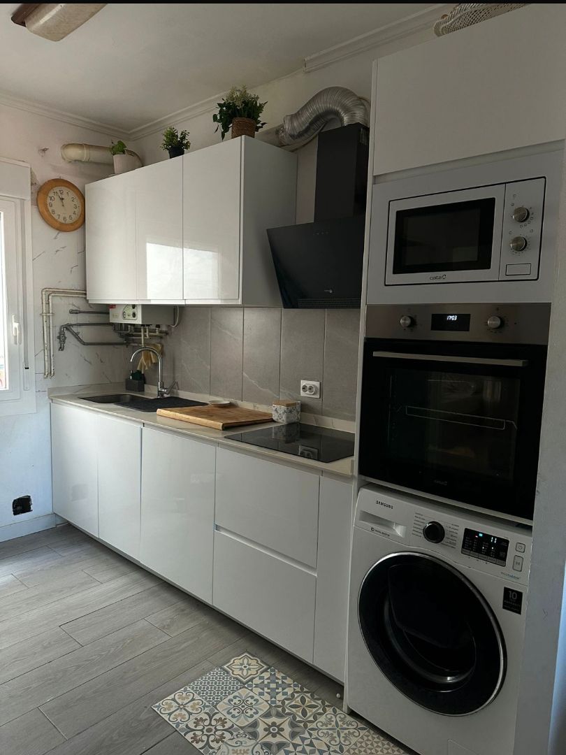 Cocina de Piso en venta en  Logroño con Trastero, Amueblado y Horno