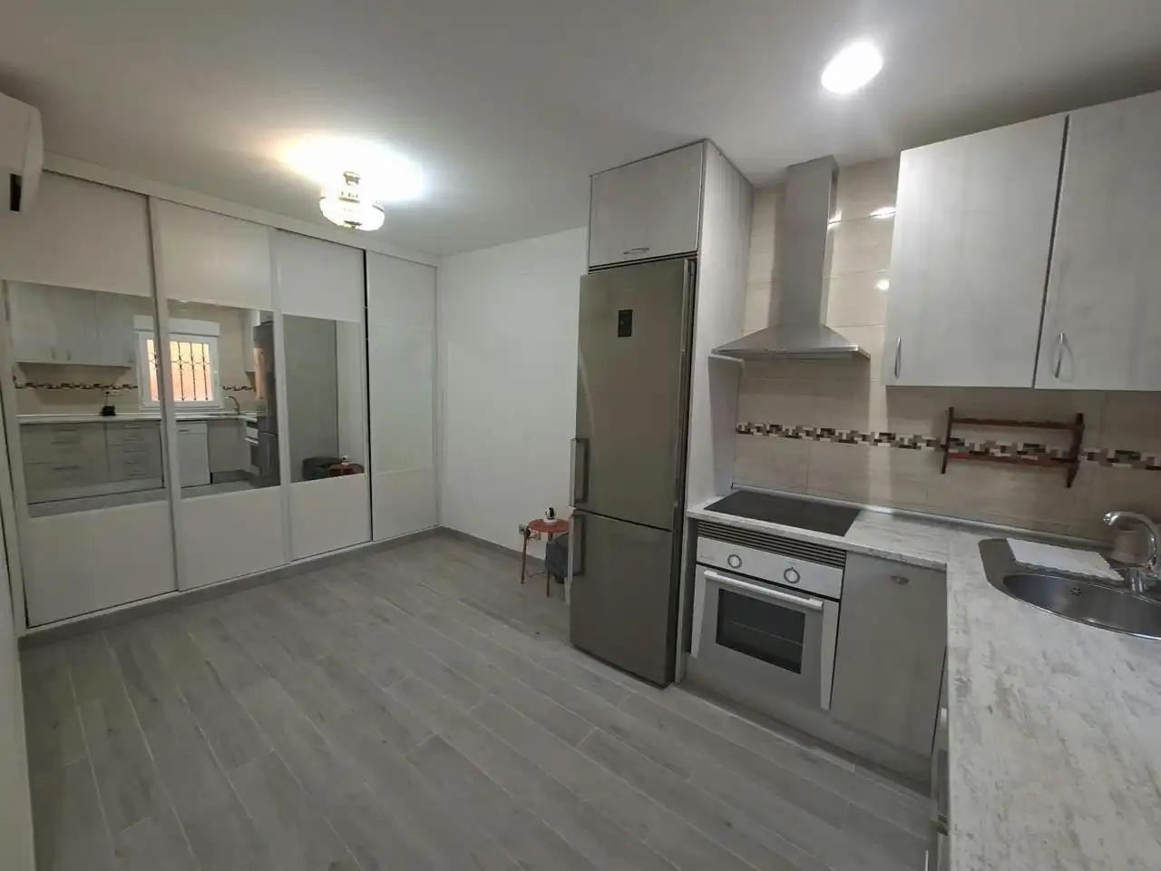 Kitchen of Houses for rent in Puente de Vallecas